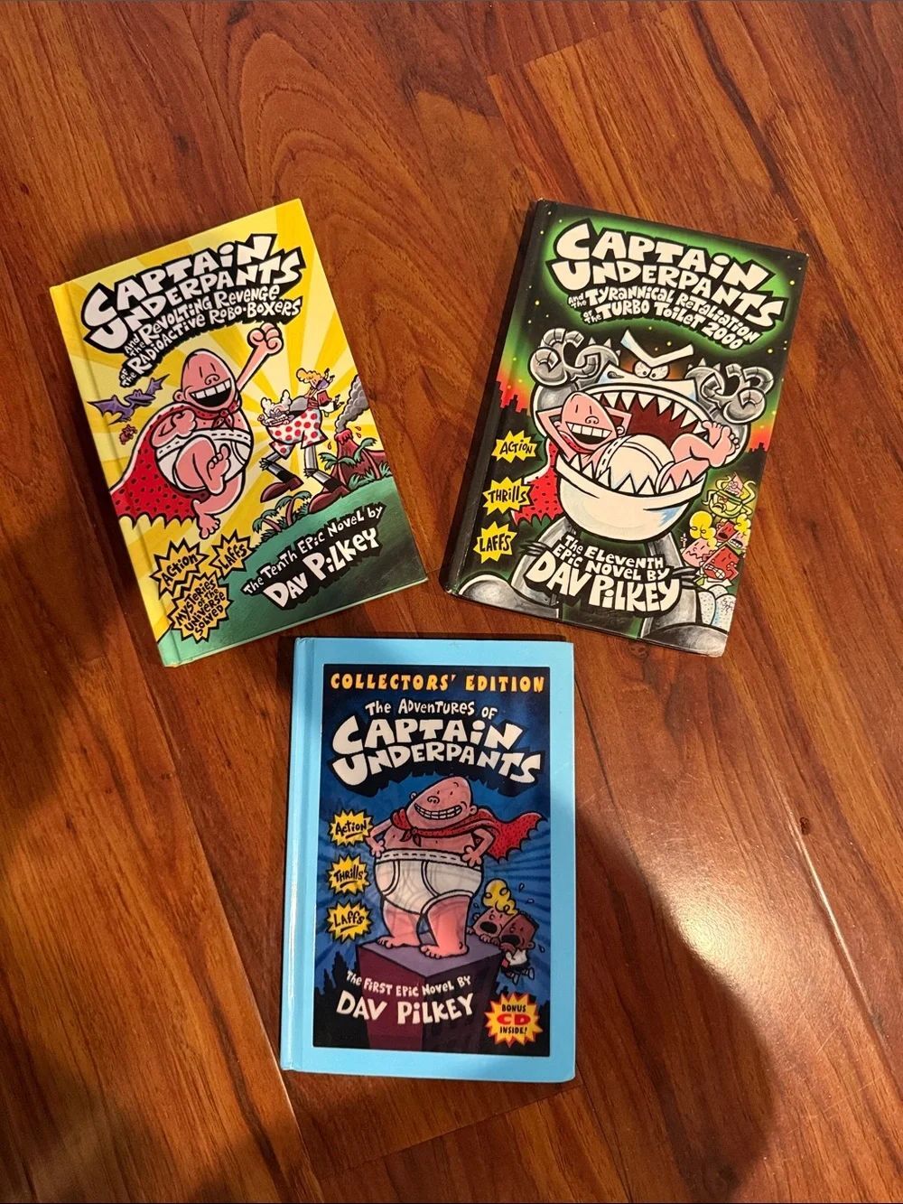 Captain Underpants Hardcover Book Lot of 3 Dav Pilkey Collector’s Edition Bonus